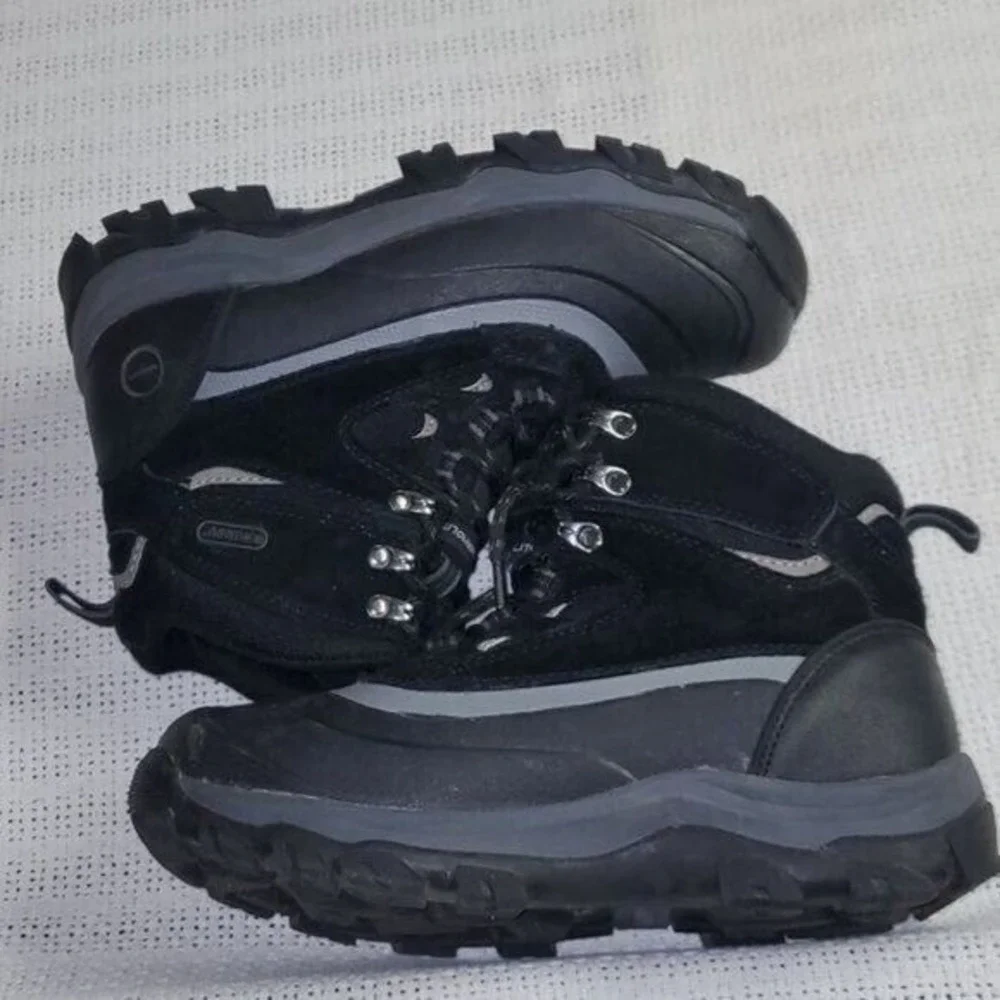 Khombu Thermolite Mens Black Grey Insulated Winter Snow Hiking Boots Mid Calf